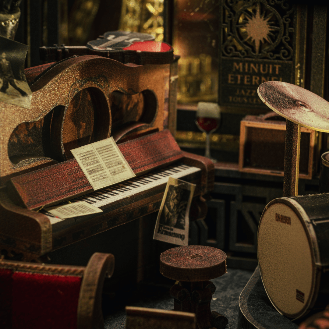 Eternal Midnight Paris Book Nook Kit | Collector’s Edition