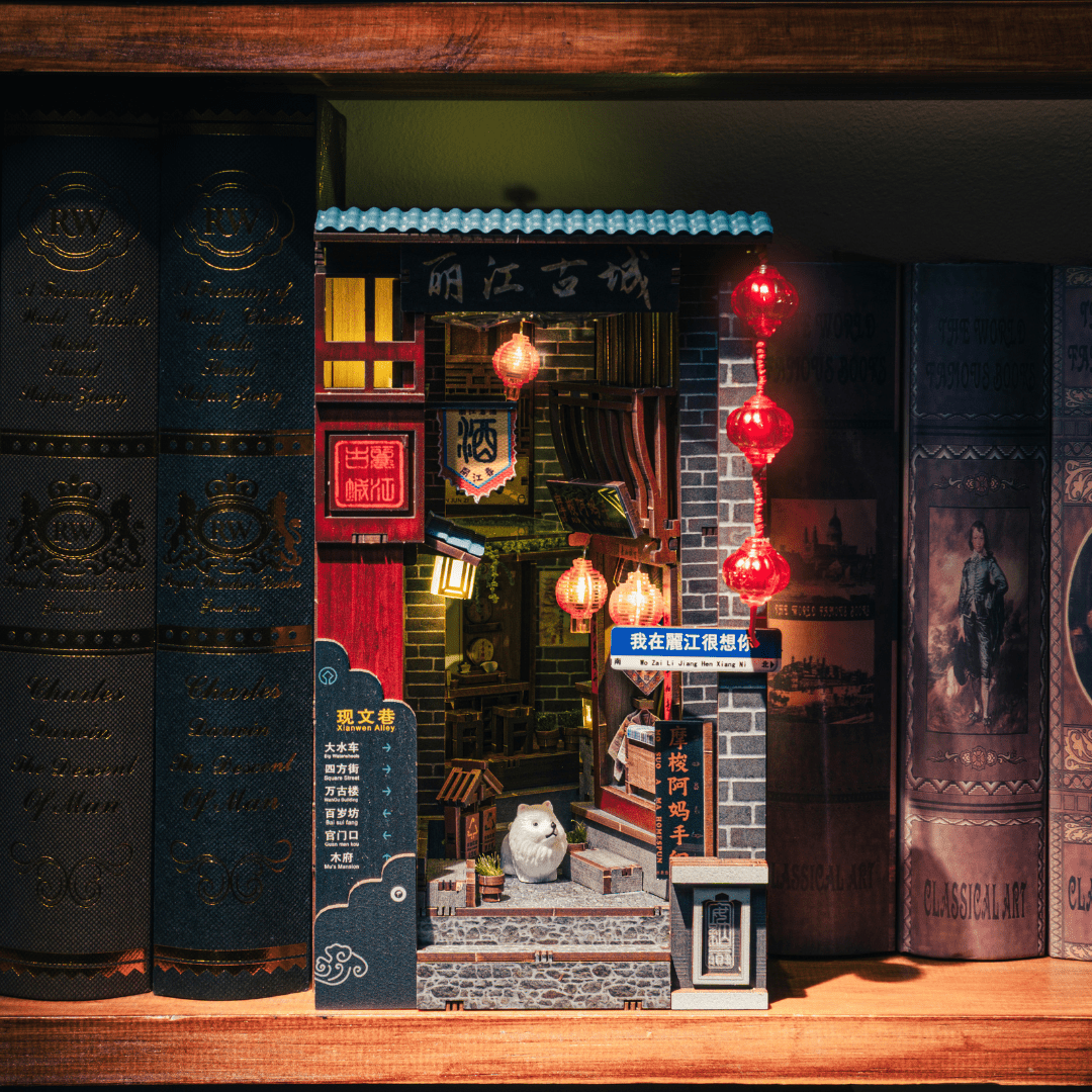 Lijiang Ancient Town Book Nook Kit