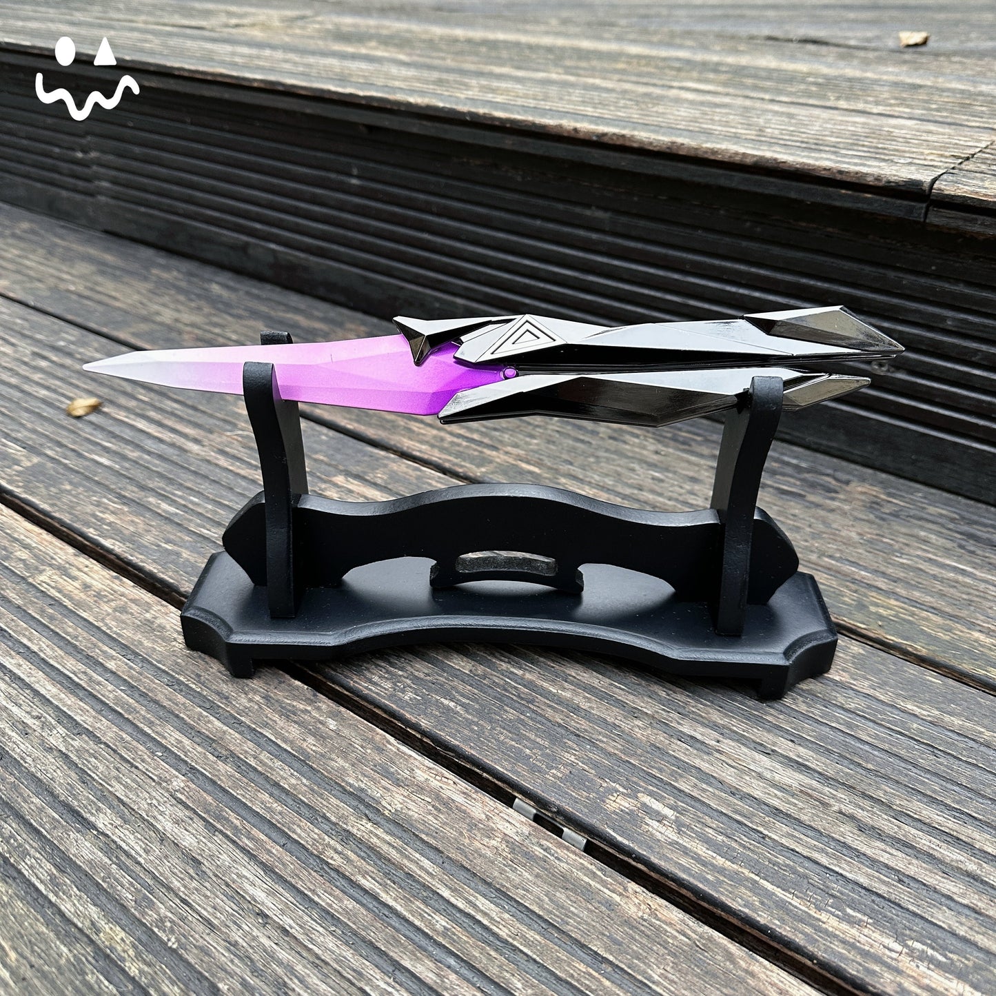 Cyberpunk Flip Prop 2.0 — Display & Cosplay Edition