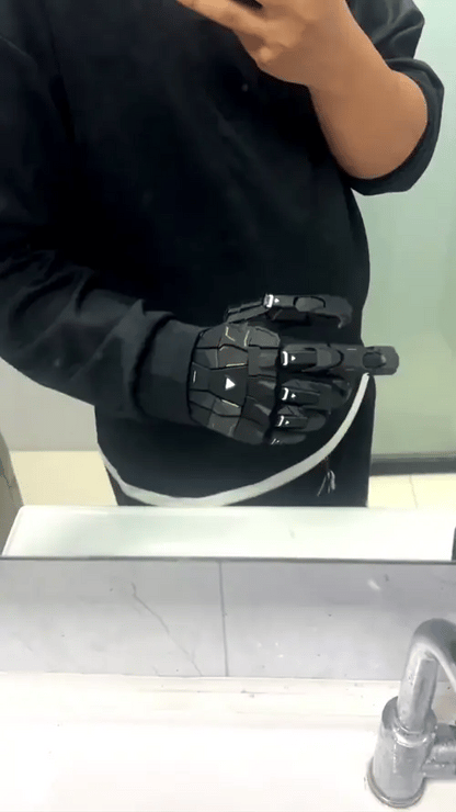 Cyberpunk X Exoskeleton Gloves – Complete Loadout