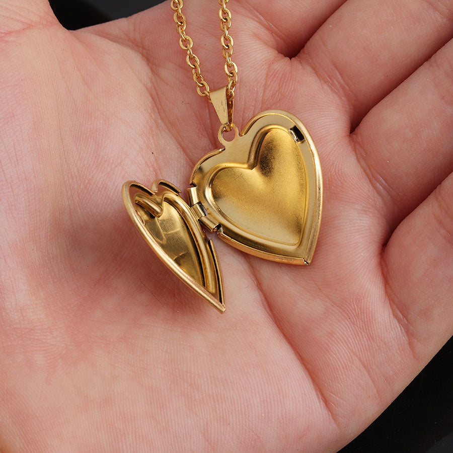 Gold Plated Openable Heart Frame Pendant With Chain